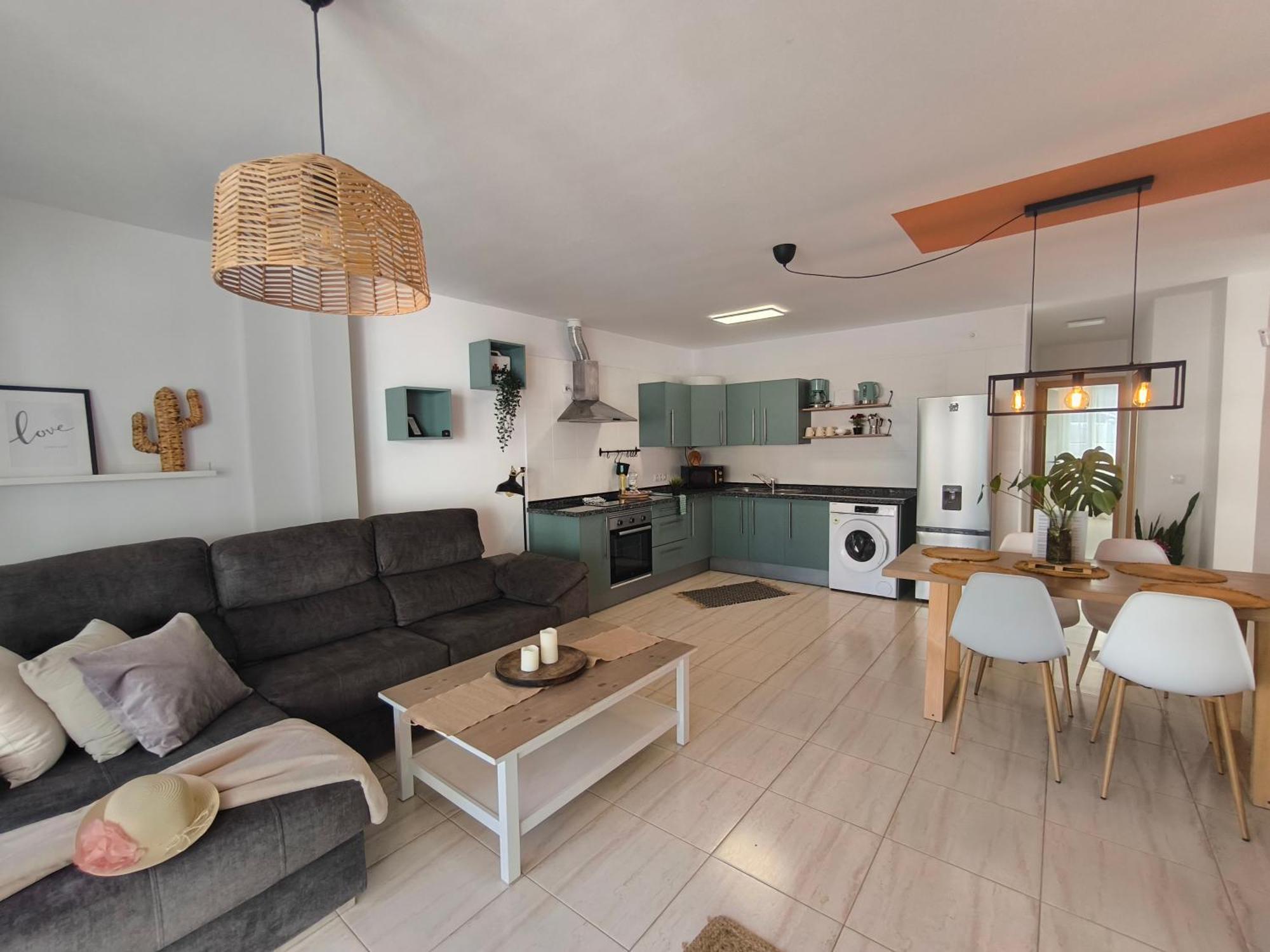 Rentenerife Magec Swing & Sun Amarilla Golf Apartamento *