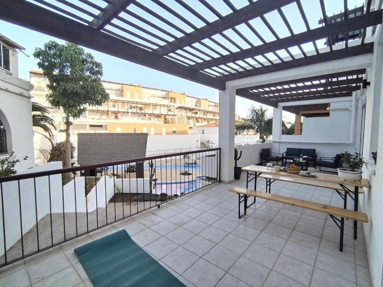 Rentenerife Magec Swing & Sun Amarilla Golf Appartamento *