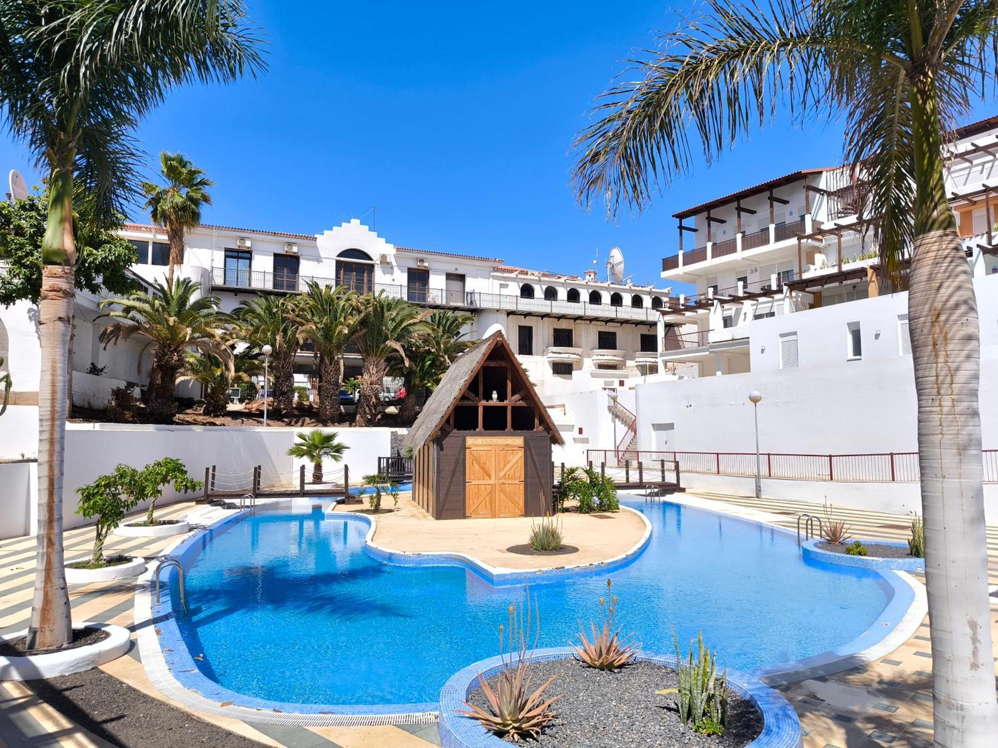 Rentenerife Magec Swing & Sun Amarilla Golf Apartment *